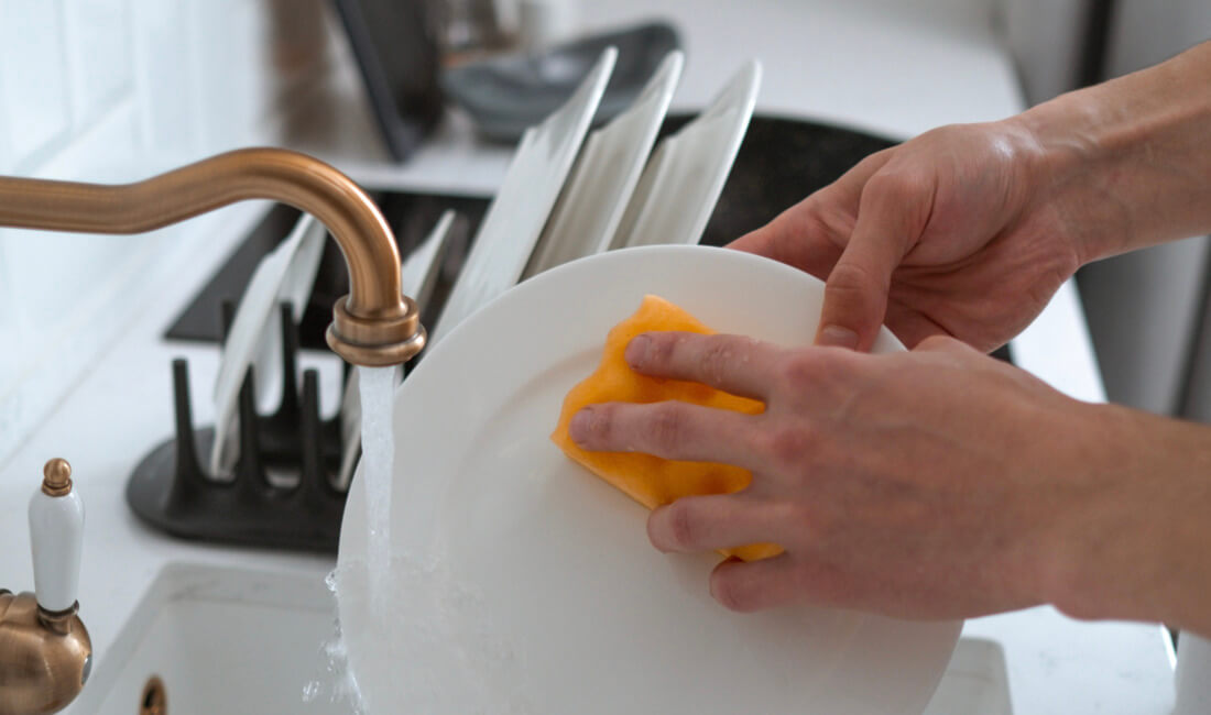 Es-tu phobique de la vaisselle sale ?